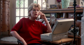 Denise Calls Up (1995) download