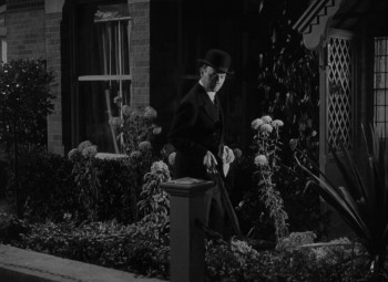 Murder on Monday (1952) download