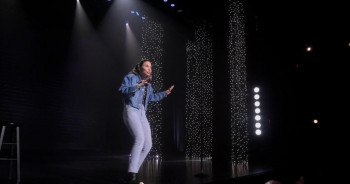 Whitney Cummings: Jokes (2022) download